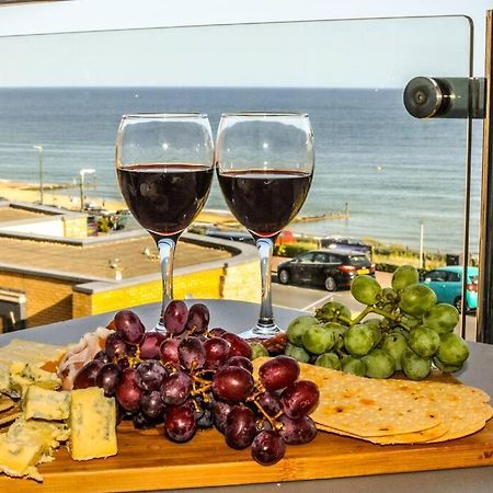 Soho Beach Apartment With Fabulous Sea View And 2 Minutes To The Beach With Free Parking And Netflix Μπόρνμουθ Εξωτερικό φωτογραφία