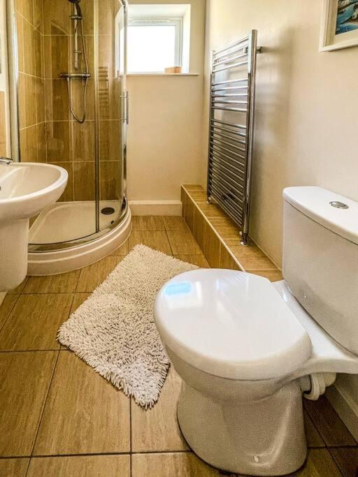 Soho Beach Apartment With Fabulous Sea View And 2 Minutes To The Beach With Free Parking And Netflix Μπόρνμουθ Εξωτερικό φωτογραφία